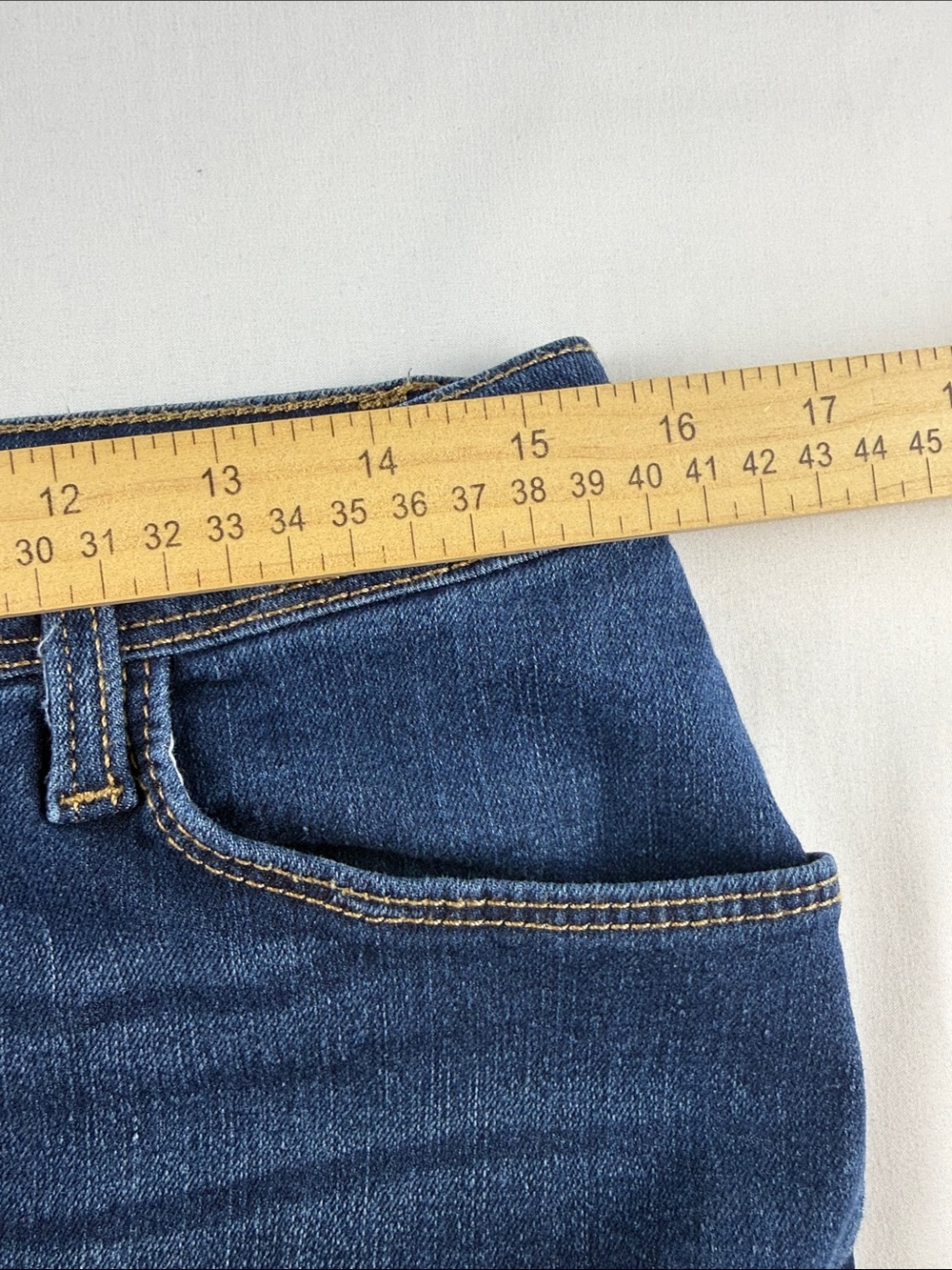Kensie Effortless Ankle Mid Rise Jeans Women's Size 10 Stretch Denim EUC - Picture 9 of 10